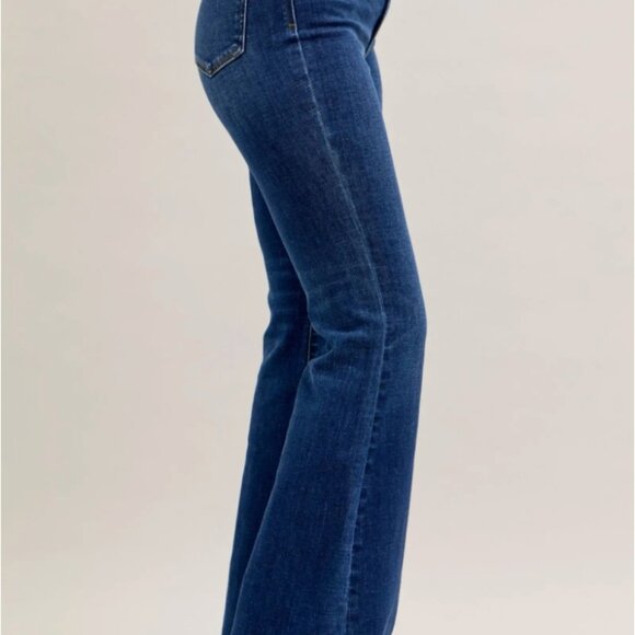 JUDY BLUE High Waisted TROUSER FLARE JEANS SIZE 15/32 NWT - Picture 3 of 6